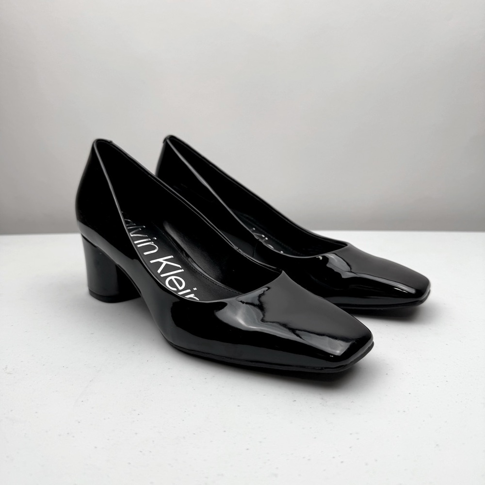 NEW Calvin Klein Women's Alanta Dress Pump Block Heel in Black Patent Size 6M
